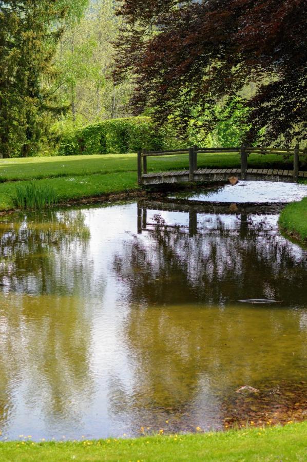 Domaine De Marchal - Chambres Et Table D'Hotes Celles-Sur-Durolle Luaran gambar